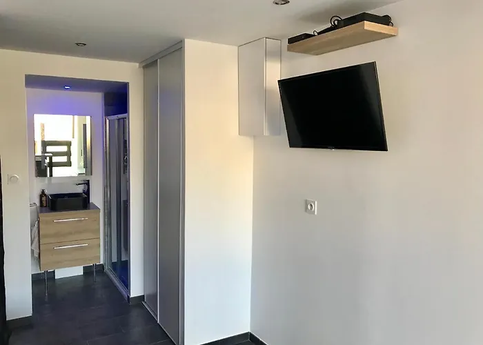 아파트 Cap D' Naturiste Port Nature *