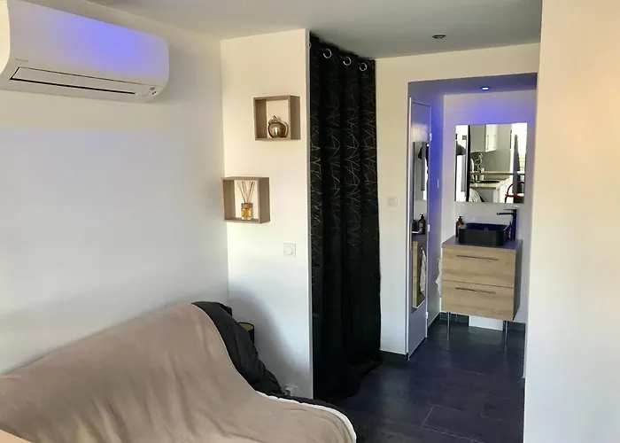 Apartment Cap D' Naturiste Port Nature *